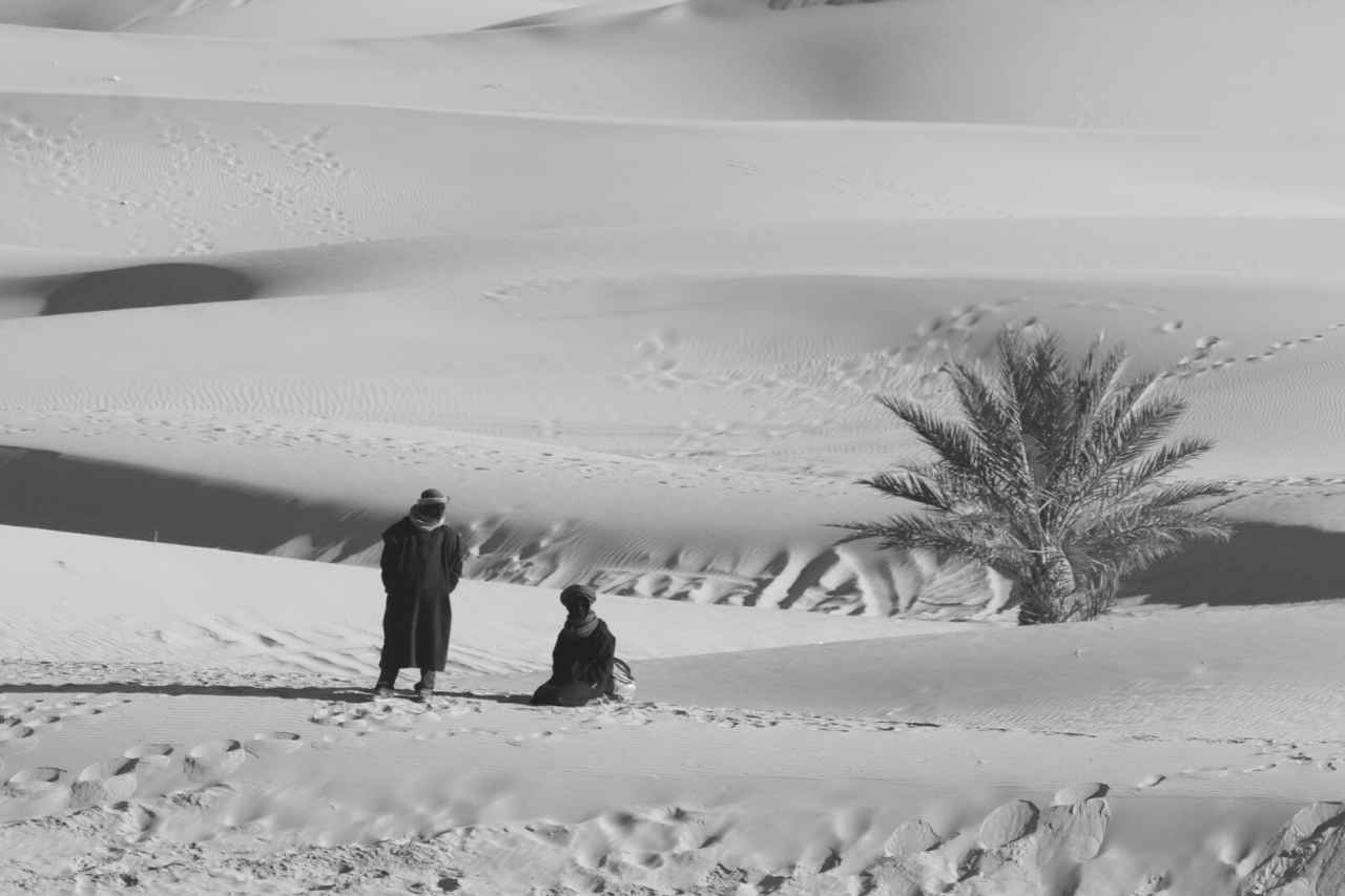 Berber people in Erg Chebbi