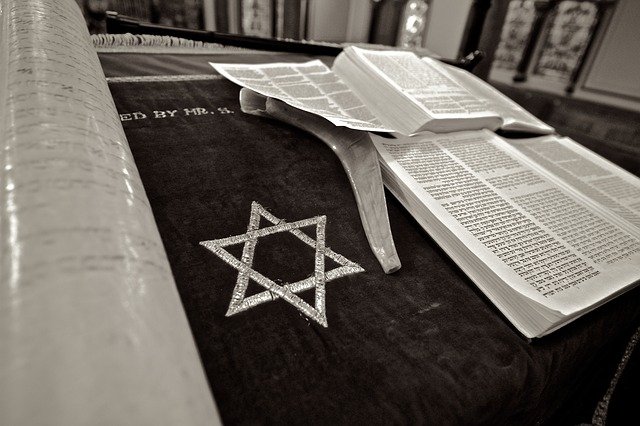 Star of David found in Fustat